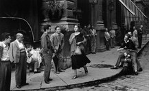 Ruth-orkin-american-girl-in-italy_thumb